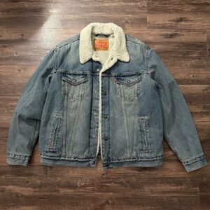 Levi’s blue Sherpa denim jacket